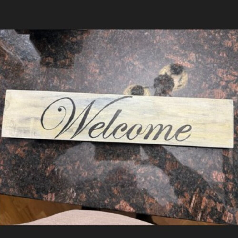 Welcome decorative plaque